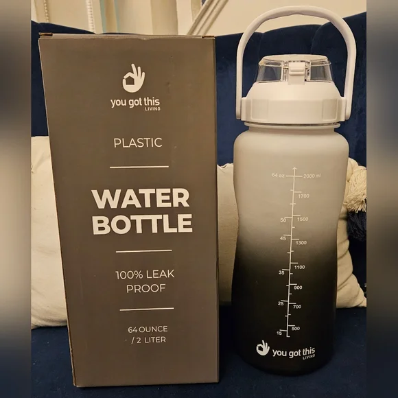 You Got This Living Motivational 64 oz/2liter black and white water bottle NEW - Picture 2 of 2